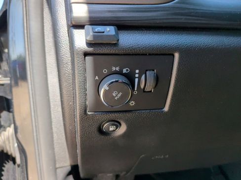 Used 2021 Jeep Grand Cherokee Laredo RWD image 15