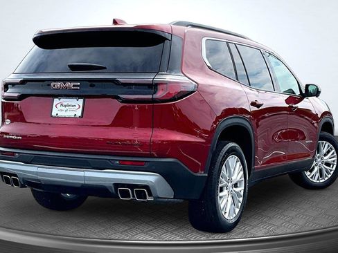 Used 2024 GMC Acadia Elevation w/ Luxury Package FWD image 2