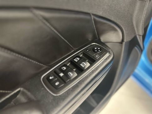 Used 2018 Dodge Charger R/T w/ Plus Group image 27