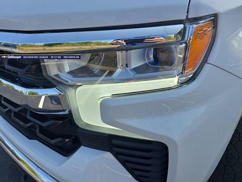 Used 2023 Chevrolet Silverado 1500 LT image 29