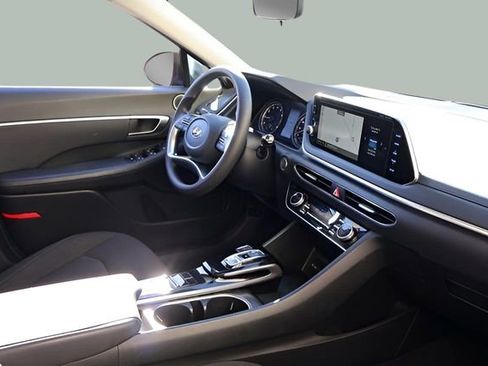 Used 2023 Hyundai Sonata SEL FWD image 16