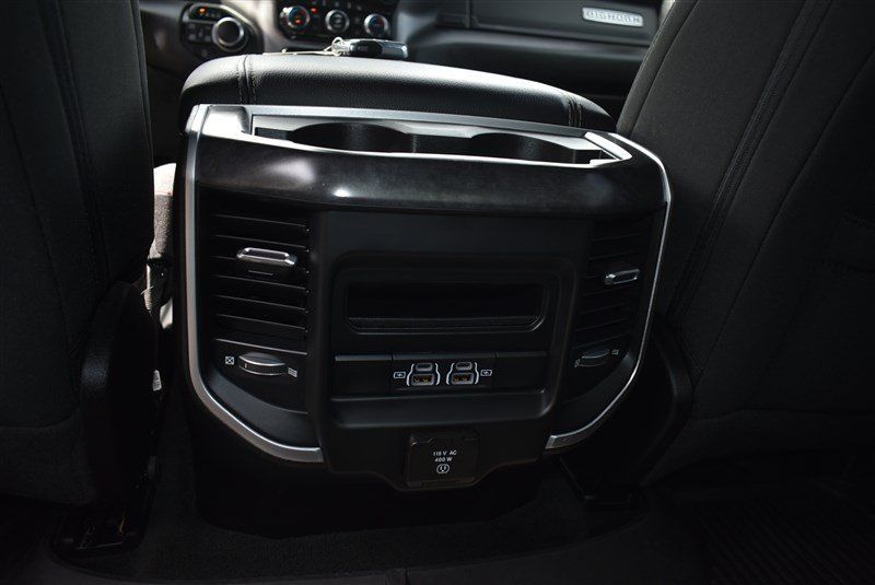 Used 2022 RAM 1500 Big Horn AWD/4WD image 29