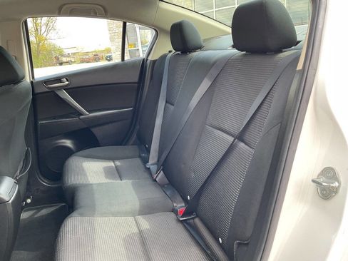 Used 2012 MAZDA MAZDA3 i Sport FWD image 25