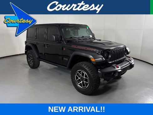 Used 2024 Jeep Wrangler Unlimited Rubicon w/ Technology Group AWD/4WD image 1