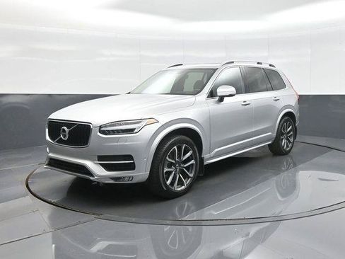 Used 2019 Volvo XC90 T6 Momentum w/ Advanced Package AWD/4WD image 3