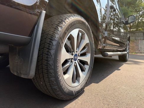 Used 2019 Ford F150 XL w/ Equipment Group 101A Mid AWD/4WD image 7