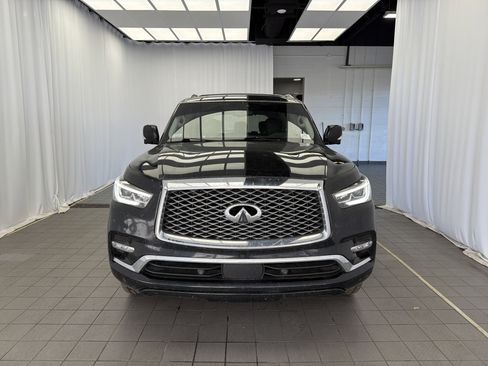 Used 2021 INFINITI QX80 Luxe w/ All-Season Package image 2