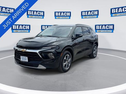 Used 2024 Chevrolet Blazer LT w/ Sound & Technology Package AWD/4WD image 4