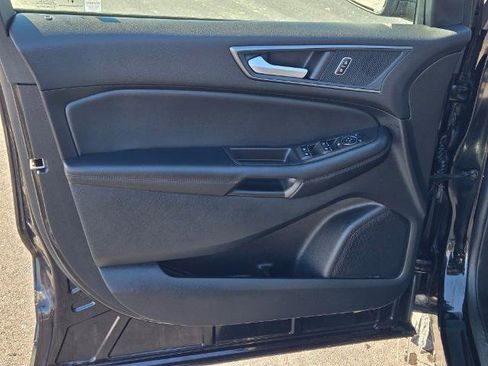 Certified 2024 Ford Edge SE w/ Black Appearance Package AWD/4WD image 21