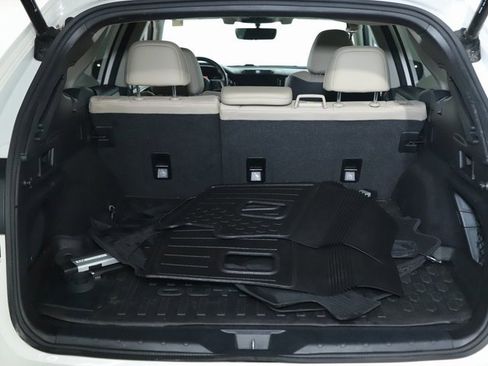 Used 2020 Subaru Outback Limited image 30