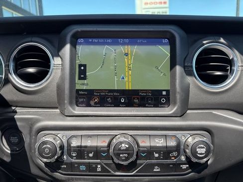 Used 2023 Jeep Wrangler Unlimited Sahara w/ Cold Weather Group AWD/4WD image 15