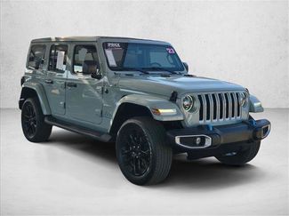 Used 2023 Jeep Wrangler Unlimited Sahara w/ Cold Weather Group AWD/4WD video 3