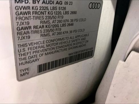 Certified 2024 Audi Q3 2.0T Premium image 36