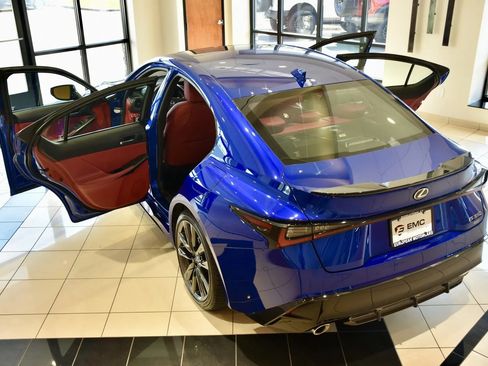 Used 2024 Lexus IS 350 F Sport AWD/4WD image 8