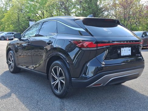 Used 2024 Lexus RX 350 Premium w/ Cold Area Package AWD/4WD image 4