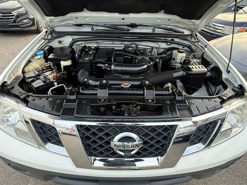 Used 2018 Nissan Frontier S image 39