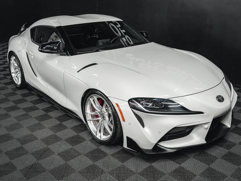 Used 2021 Toyota Supra Premium image 25