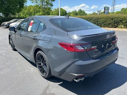 New 2026 Toyota Camry SE FWD image 7