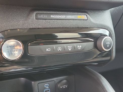 Used 2023 Ford Escape Active w/ Tech Pack #2 AWD/4WD image 29