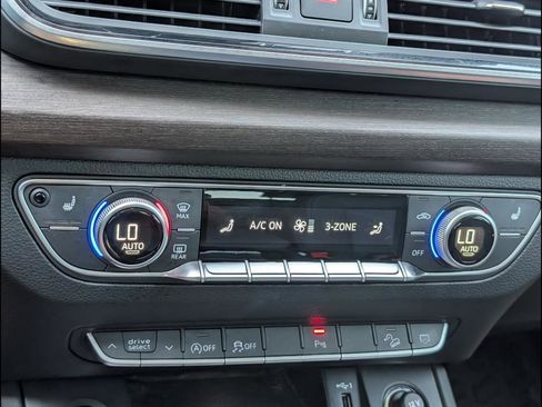 Used 2022 Audi Q5 2.0T Premium Plus image 16