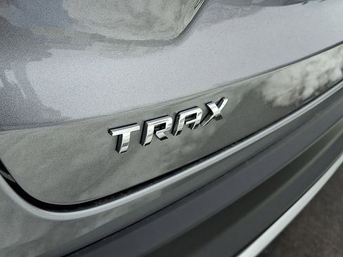 New 2026 Chevrolet Trax LT w/ LT Convenience Package image 6