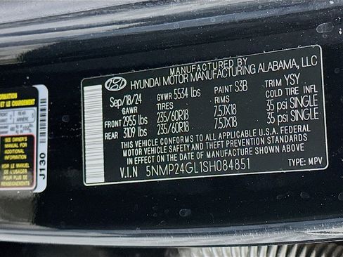 Used 2025 Hyundai Santa Fe SEL FWD image 12