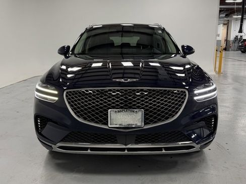 Used 2022 Genesis GV70 2.5T w/ Select Package image 6