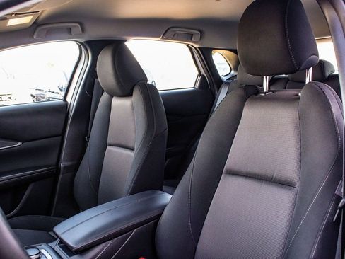 Used 2025 MAZDA CX-30 AWD 2.5 S image 32