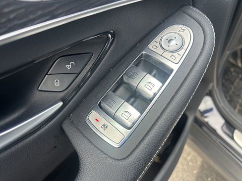 Used 2022 Mercedes-Benz GLC 300 4MATIC image 14
