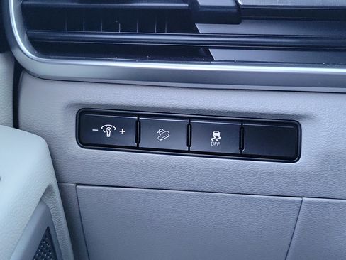 Used 2023 Kia Telluride S image 14