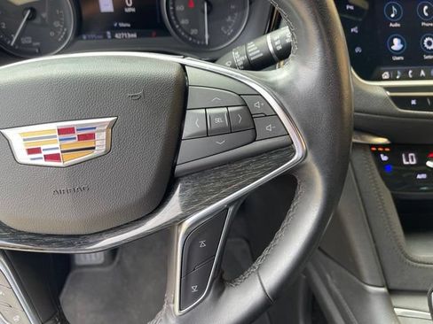 Certified 2021 Cadillac XT5 Premium Luxury FWD image 17