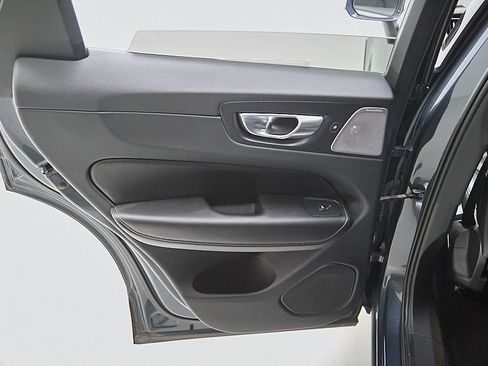 Certified 2023 Volvo XC60 B5 Ultimate image 20