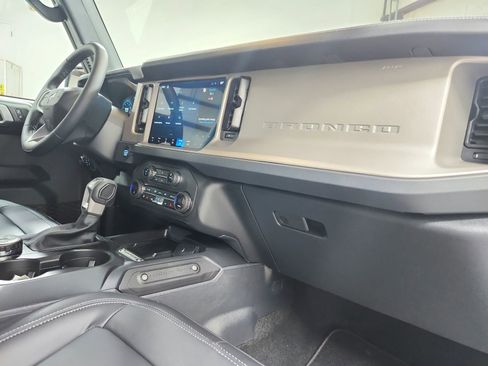New 2026 Ford Bronco Outer Banks AWD/4WD image 42