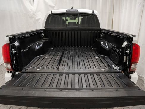 Used 2023 Toyota Tacoma SR image 5