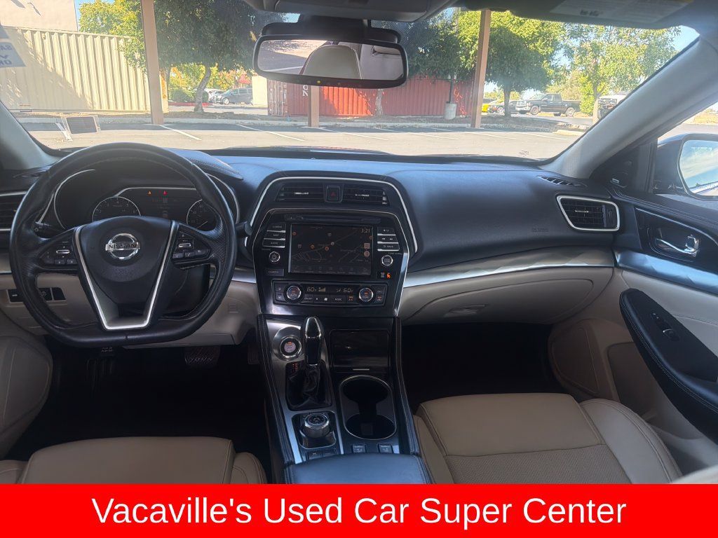 Used 2020 Nissan Maxima 3.5 SL w/ Floor Mat Group FWD image 12