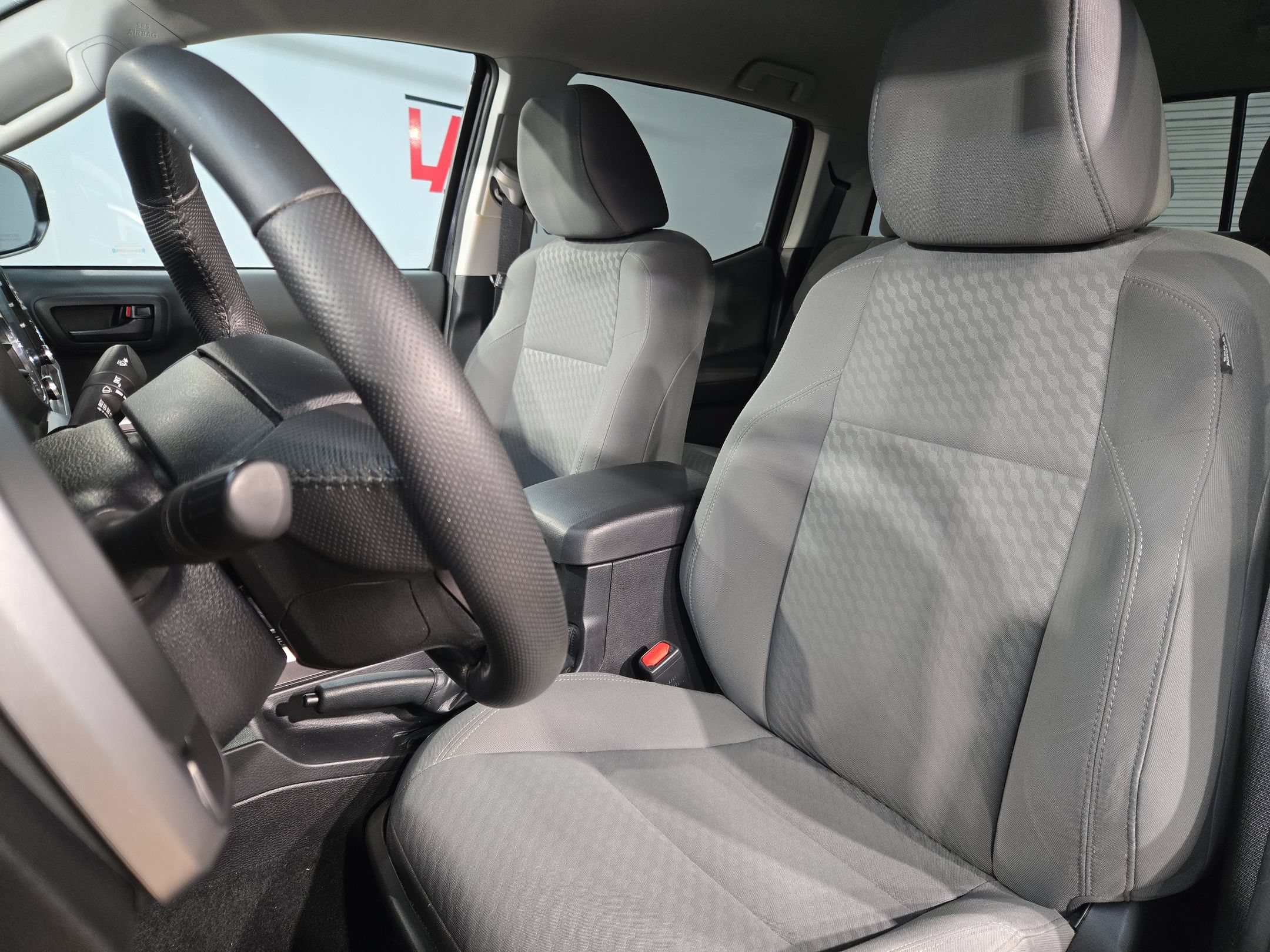 Used 2023 Toyota Tacoma SR5 RWD image 23