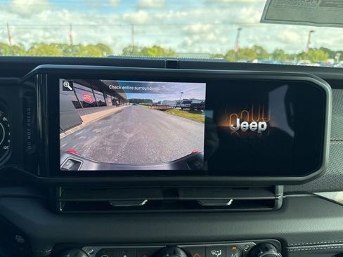 New 2026 Jeep Gladiator Mojave AWD/4WD image 20