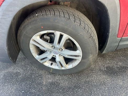 Used 2019 GMC Terrain SLE w/ LPO, Floor Liner Package image 8