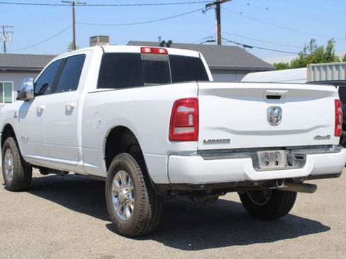 Used 2024 RAM 2500 Laramie w/ Safety Group AWD/4WD image 3
