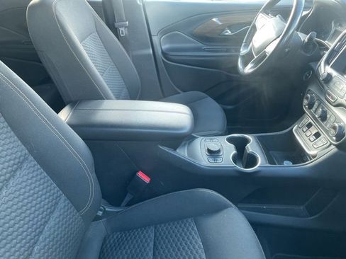 Used 2018 GMC Terrain SLE w/ Driver Convenience Package image 7