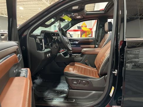 Certified 2024 GMC Sierra 1500 Denali Ultimate image 10