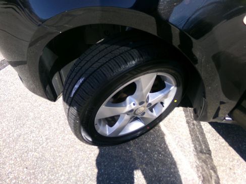 Used 2018 Mercedes-Benz Metris Passenger image 29