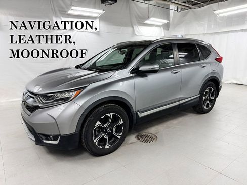 Used 2019 Honda CR-V Touring image 1