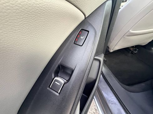 Used 2018 Honda Accord Touring image 33