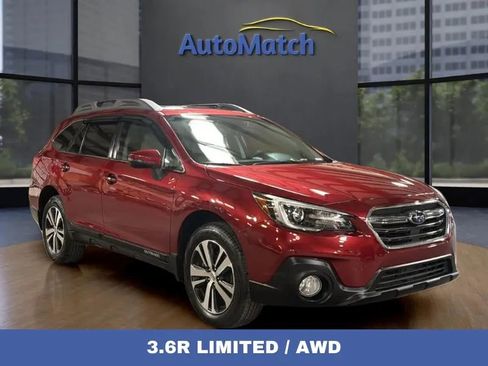 Used 2018 Subaru Outback 3.6R Limited image 1