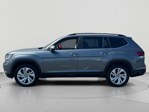 Used 2023 Volkswagen Atlas SE w/ Panoramic Sunroof Package AWD/4WD image 2