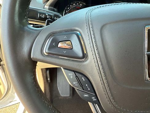 Certified 2020 Lincoln MKZ w/ Convenience Package image 30