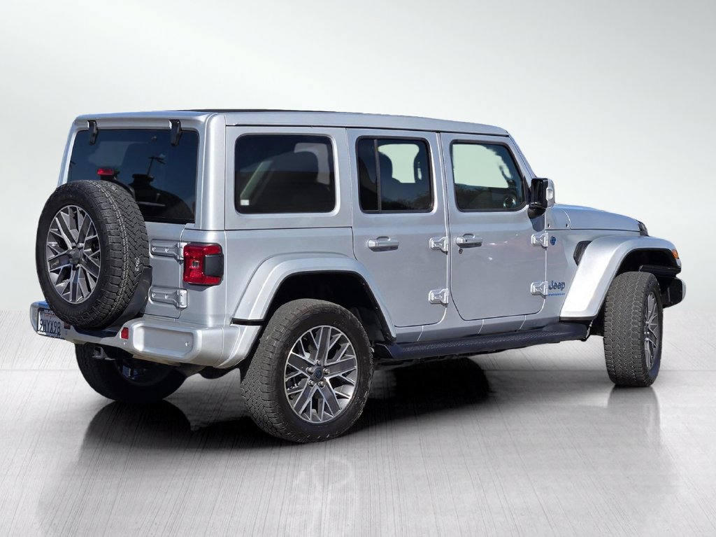Used 2024 Jeep Wrangler High Altitude AWD/4WD image 4