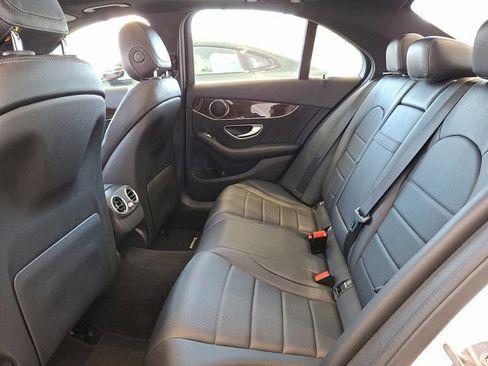 Used 2018 Mercedes-Benz C 300 4MATIC Sedan image 11