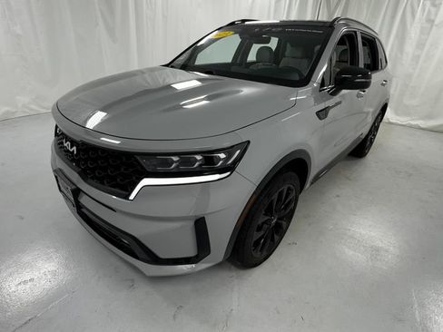 Used 2023 Kia Sorento SX AWD/4WD image 7